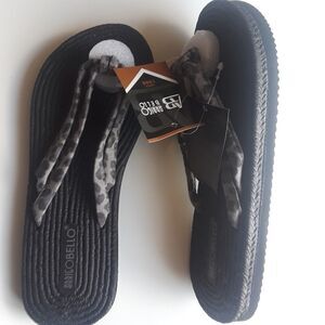 LADIES' ARRIGO BELLO Flip flop Designed from Europe.